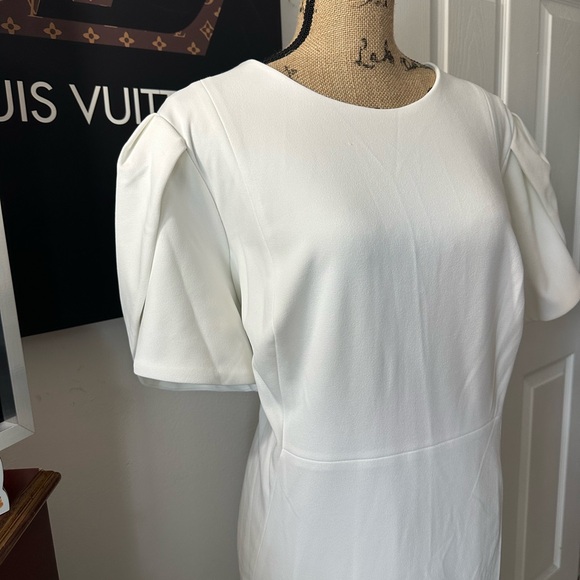 🆕Calvin Klein Ivory Petal Sleeve Dress - Picture 5 of 17